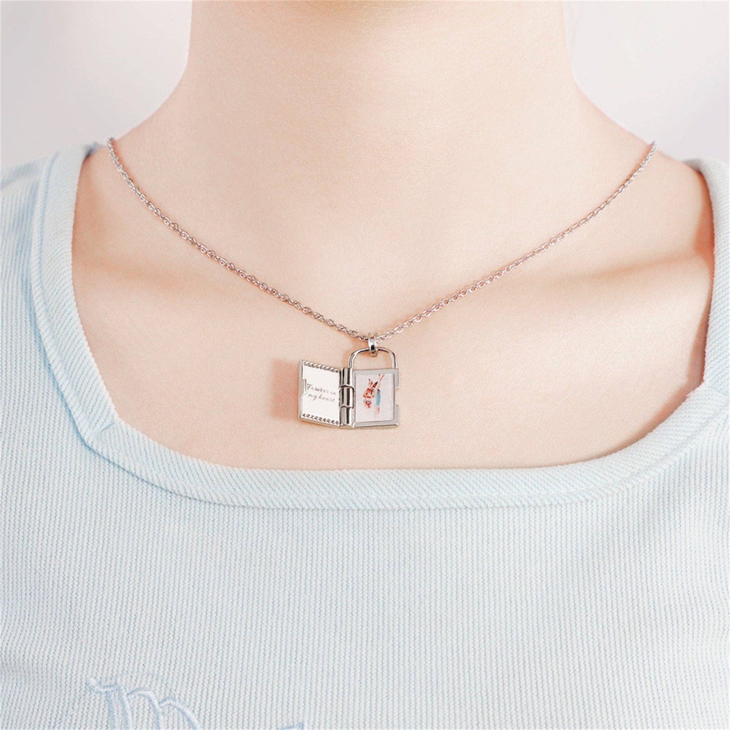 STAY CLOSE TO ME NECKLACE...