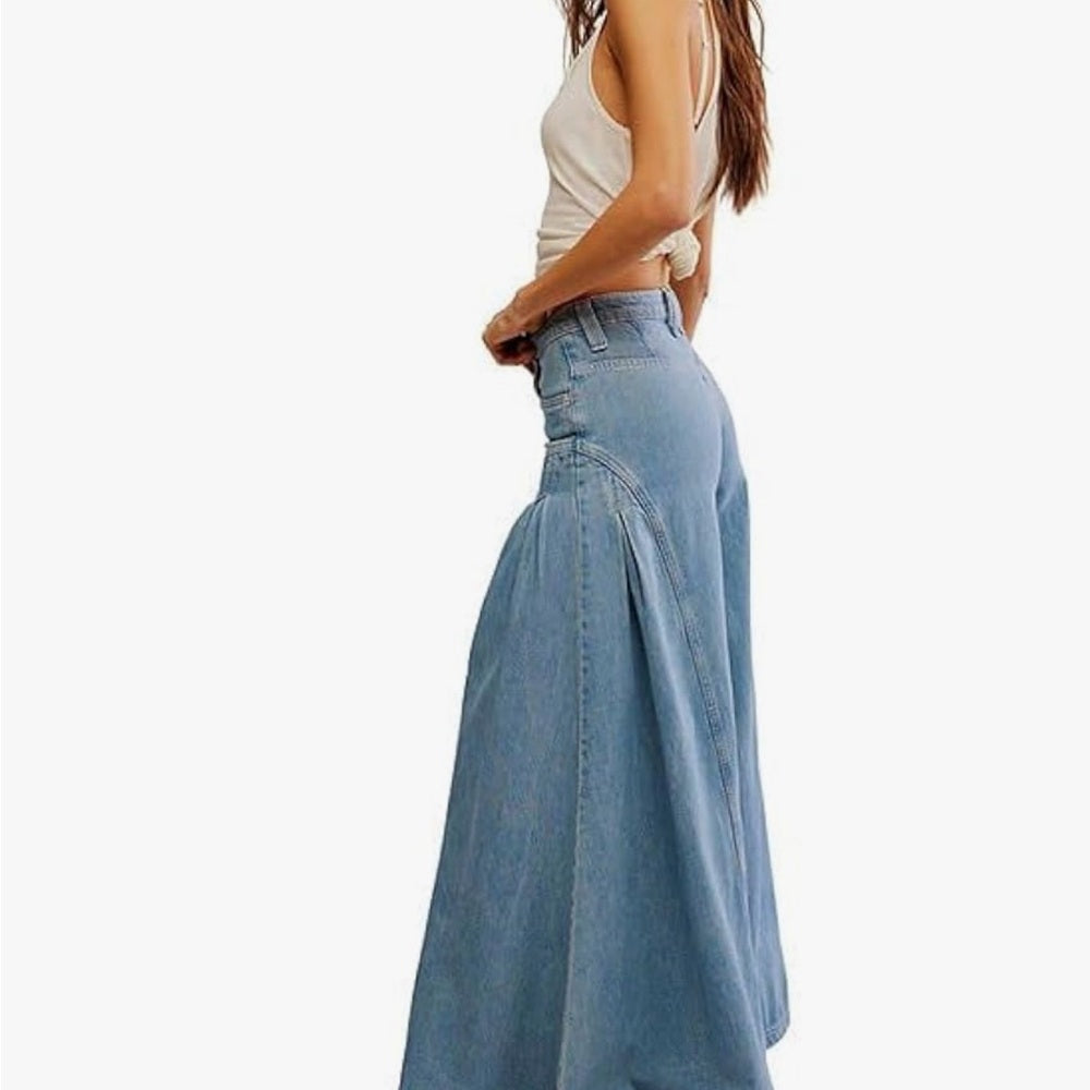 BLUE LAGUNE Flare High-Waisted Jeans