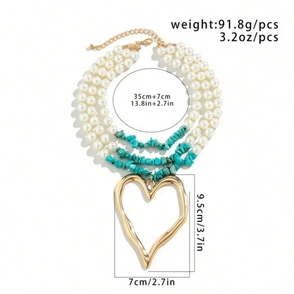 AMOUR Gold and Turquoise Heart Pendant Necklace