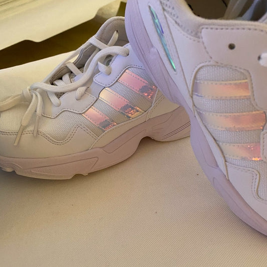 Adidas Yung-96 J Sneakers