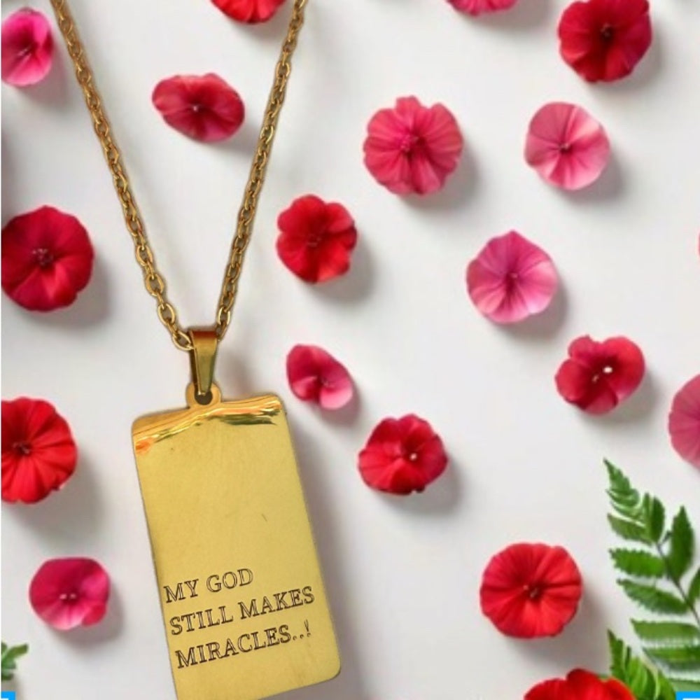 DAUGHTER OF THE KING necklace 18k gold plated 2 Corinthians 6.18